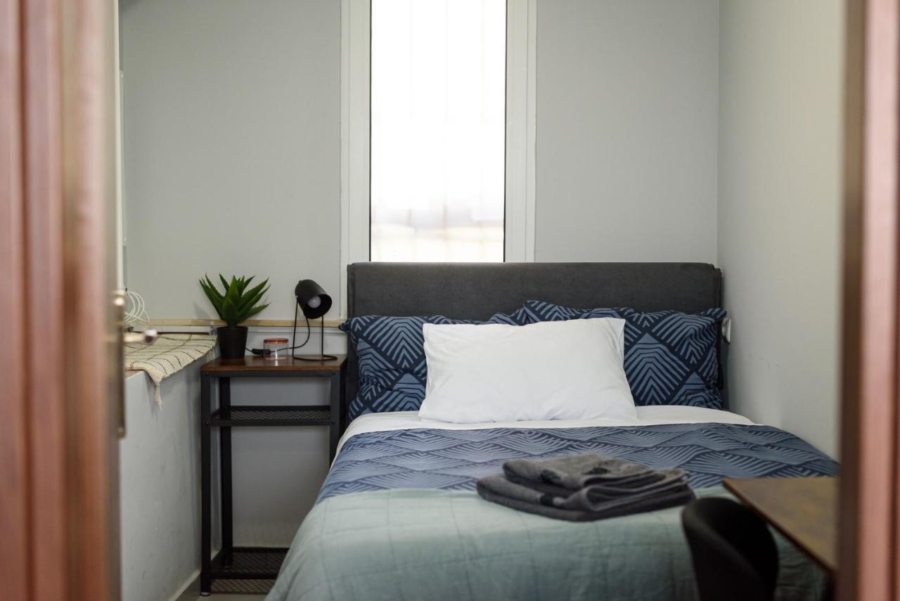 Patras' Hitech Apartment Eksteriør billede